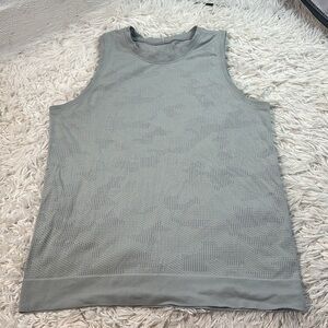 Lululemon Swiftly Breathe Muscle Tank Vented Camo Silver Drop / Vapor